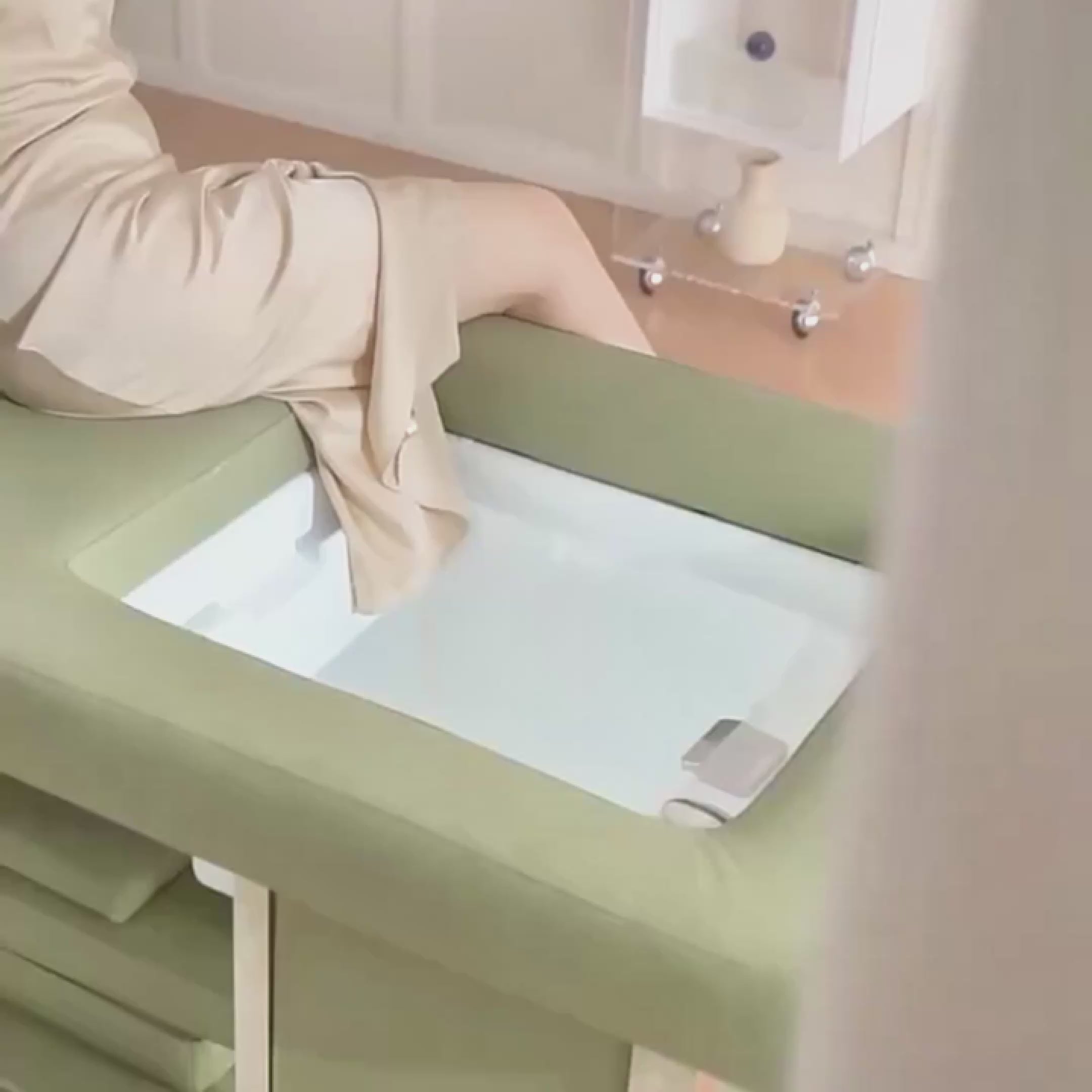 Table Head Spa - YAKU